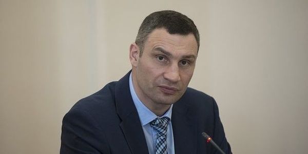 Київська влада не буде перекривати Хрещатик 