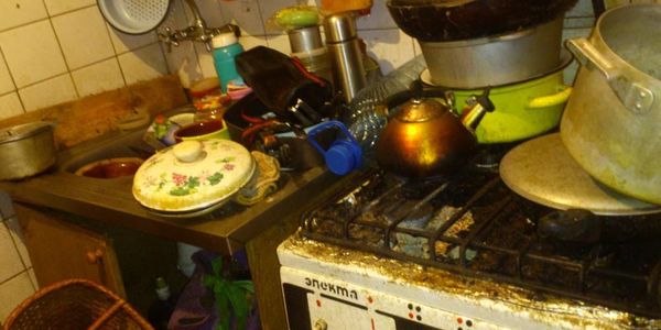 Журналісти розшукали найжахливішу квартиру Києва [фото]