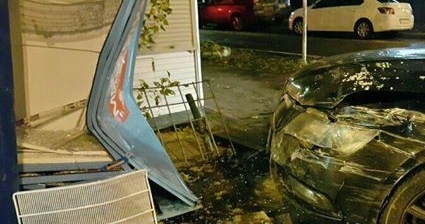 У столиці побили дівчину-поліцейського