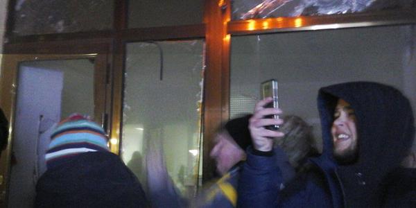 Річницю революції Гідності націоналісти відмітили погромами