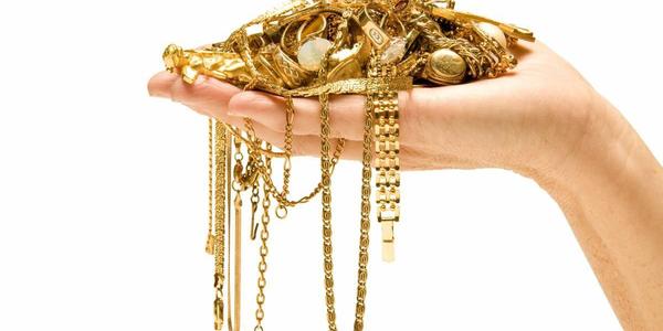 Співробітниця ювелірки поцупила коштовностей на 45 тисяч