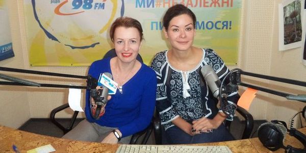 На радіо «Київ 98 ФМ» стартував проект, який навчає говорити українською