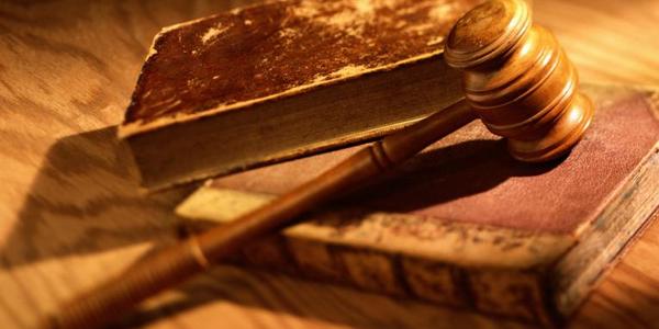 Відтепер кожен сам собі адвокат
