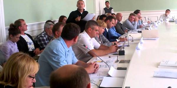 Підприємці зможуть користуватися землею попри відсутність відповідного рішення