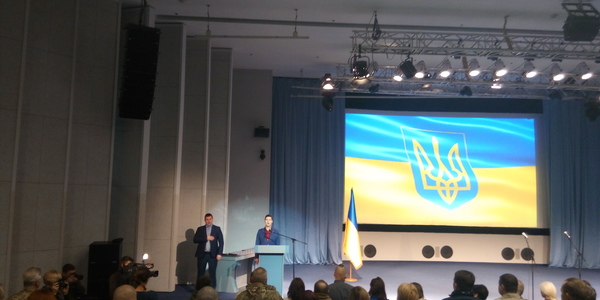 Українських  волонтерів нагородили новою відзнакою [фото]