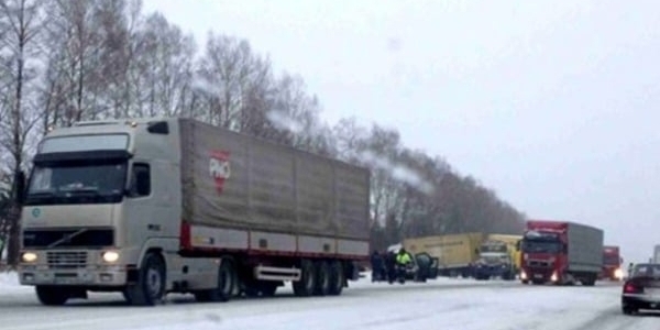 Київ позбавиться великогабаритного транспорту