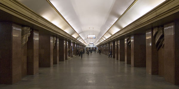 Відновлено рух червоною гілкою метро
