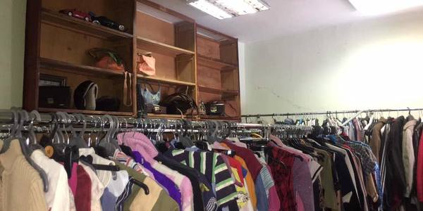 В Шевченківському районі відкрито перший Банк одягу