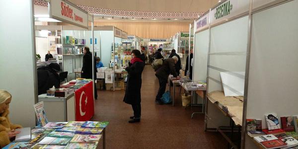 Де у столиці можна придбати книжки зі знижкою [фото]