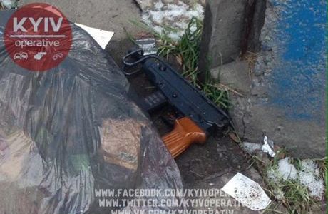 Поліція знайшла зброю вчорашніх оболонських стрілків 
