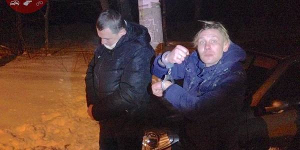 Київські правоохоронці затримали двох горе-автокрадіїв