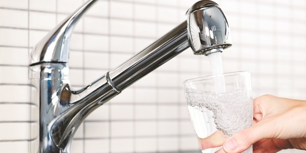 Комунальники порахували скільки місто «випило» під час святкових вихідних [інфограіфка]
