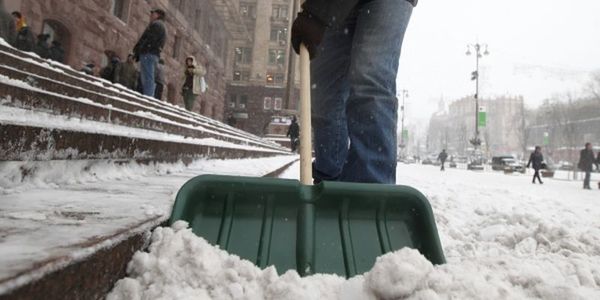 Півтисячі столичних підприємств сплатять штраф за неприбраний сніг