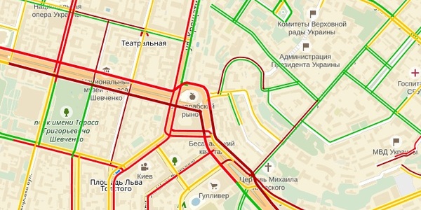 Примхи негоди: рух транспорту в центрі ускладнено