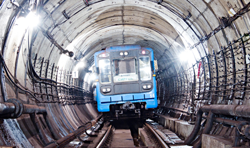 Столичний метрополітен переходить на енергозбереження