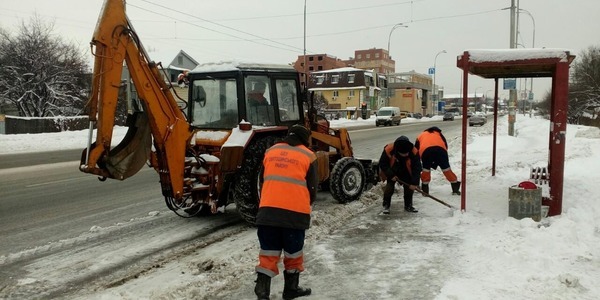 Кличко поставив оцінку комунальникам за прибирання снігу 