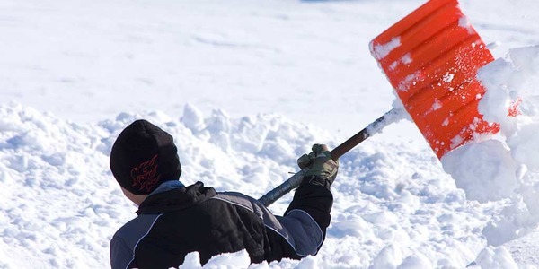 Киян оштрафували на 160 тис. грн за неприбраний сніг
