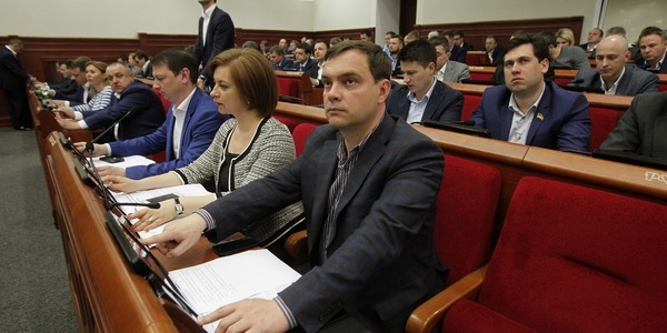 Київрада погодила виділення грошей на Подільський міст і Бортницьку станцію
