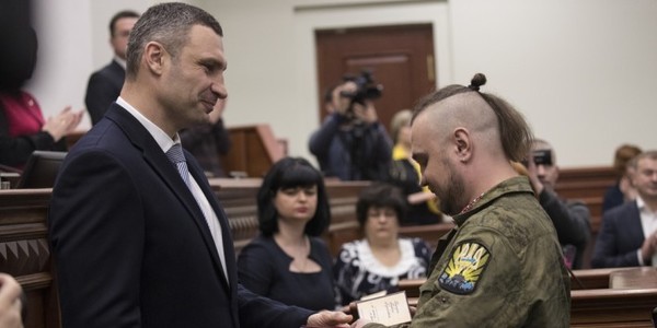 Кличко вручив державні нагороди учасникам Революції Гідності
