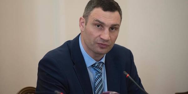 Мер Києва пояснив, чому обвалився Шулявський міст