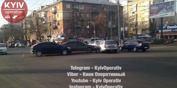 Потрійне ДТП на Подолі