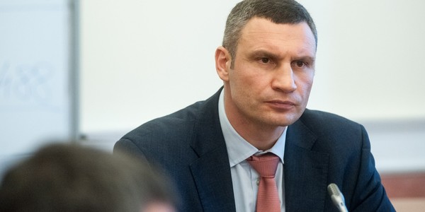 Кличко: якщо чиновник не справляється – я звільняю його