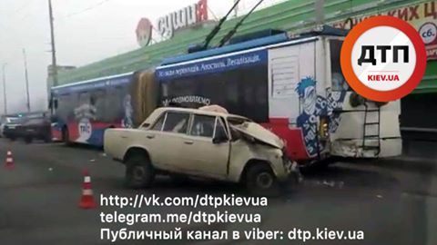 Серйозне ДТП на Окружній