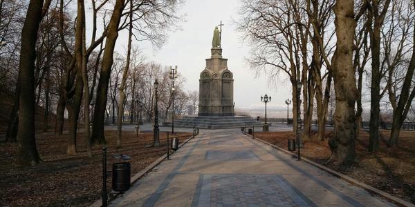 Хто і коли відмиє пам’ятник князю Володимиру