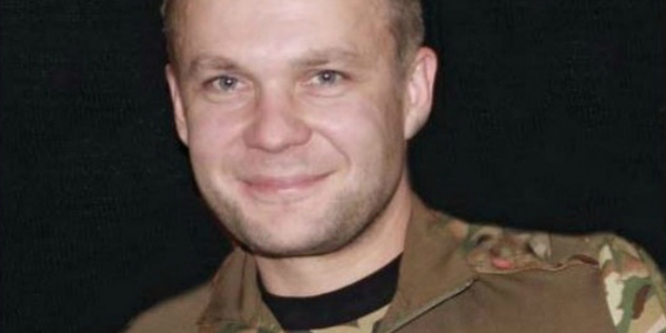 Воїн АТО налагоджує дружбу між дітьми Києва і Сходу