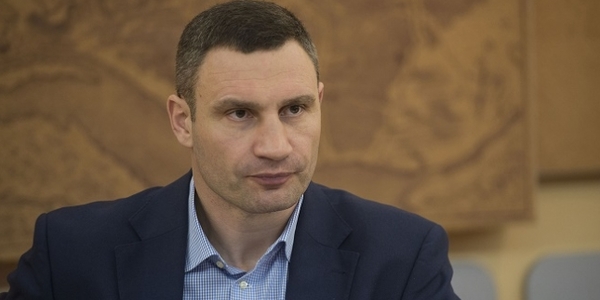 Кличко розповів про демонтаж надбудов на Будинку профспілок