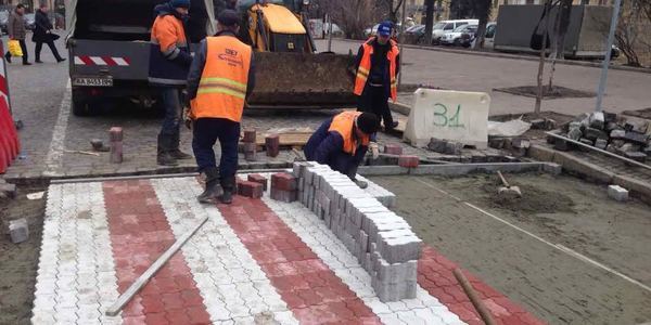 Днями в Києві з’явиться черговий «кольоровий» перехід