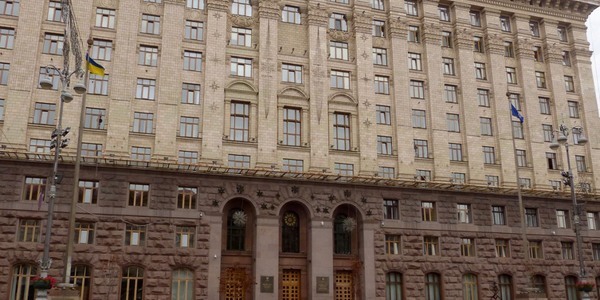 Київська влада наполегливо радить не співпрацювати з російськими резидентами