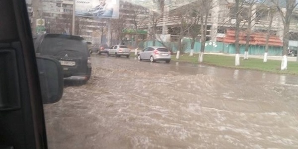 Повторний витік води на Борщагівці