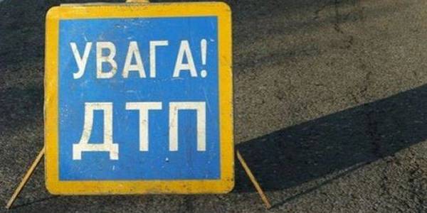 За минулі вихідні у ДТП загинуло 6 українців