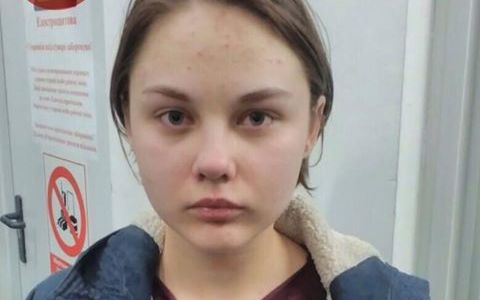 Дівчина затримана за крадіжку модного одягу