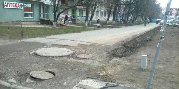 У Києві з'явилися каналізаційні люки-"вбивці"
