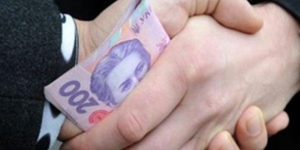 У столиці затримали двох хабародавців