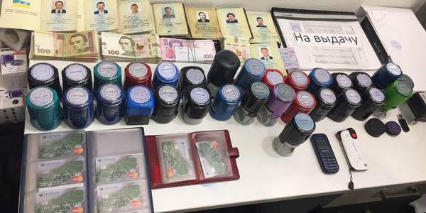 Підприємця, який "прикривався" допомогою інвалідам, викрито у несплаті 12 мільйонів 