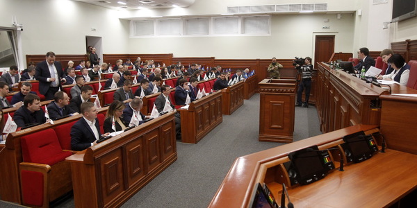 Столичні депутати закликали уряд  скасувати абонплату на газ 