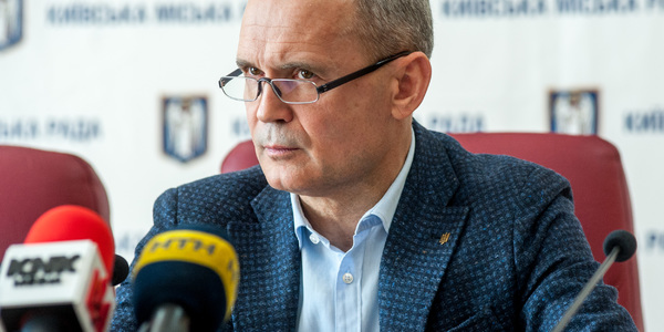 Як столична влада рятуватиме Київпастранс від боргів
