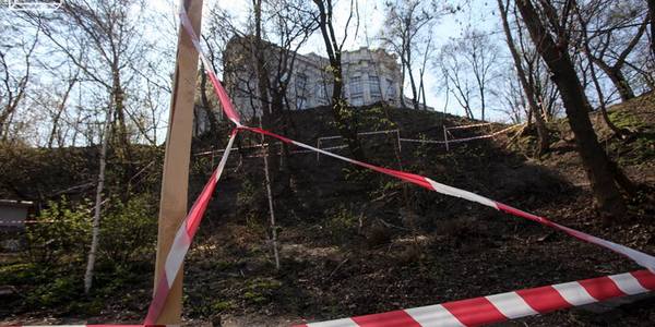 Історичному музеєві загрожує руйнування через будівництво на схилі Старокиївської гори