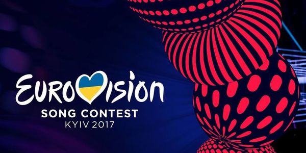 Який вигляд має сцена Євробачення напередодні відкриття