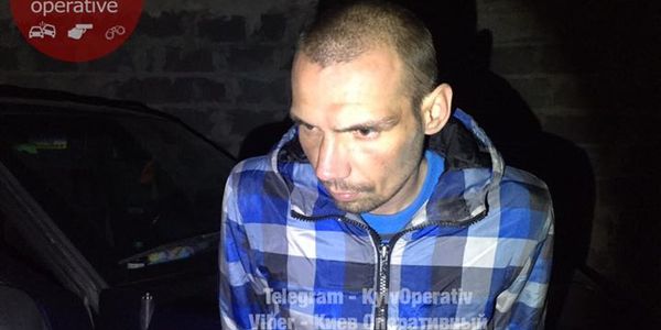 На Оболоні п'яний крадій-невдаха понівечив 4 авто [відео]