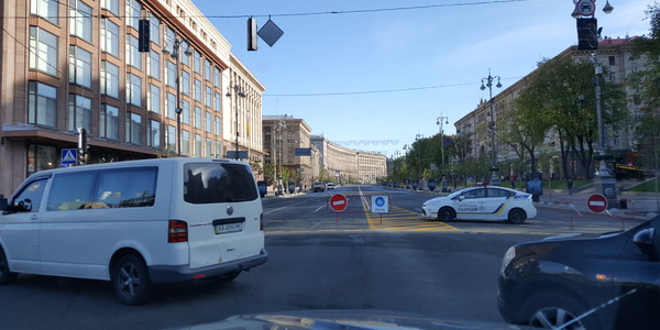 Хрещатик перекритий достроково, в центрі міста суцільна пробка