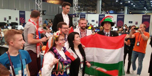 Журналісти Євробачення влаштували шоу у прес-центрі [відео]