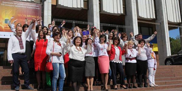 У День вишиванки держслужбовці столиці руйнують стереотипи [фото]