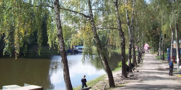 В парку Нивки знайшли труп чоловіка