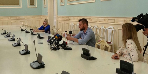 Київ не виконуватиме рішення суду - заборона продажу залишається в силі [відео]