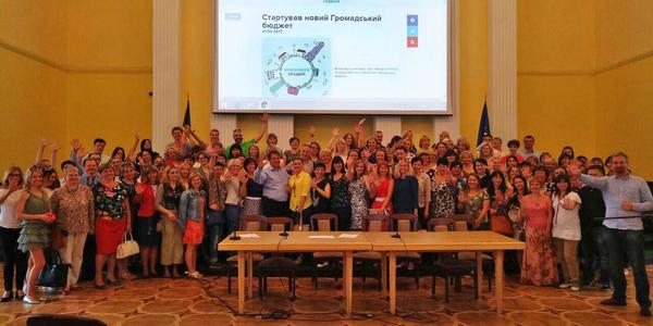 Як освітяни та екологи ділили гроші в КМДА