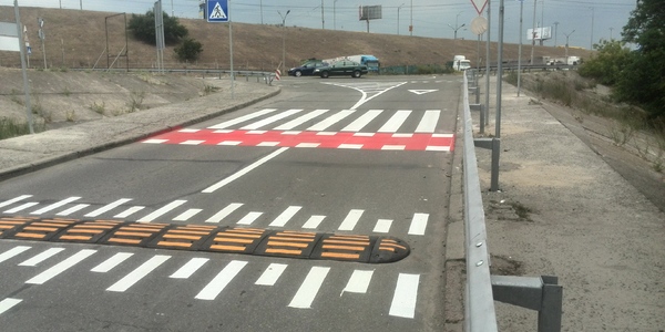 В’їзді на Труханів острів став безпечнішим